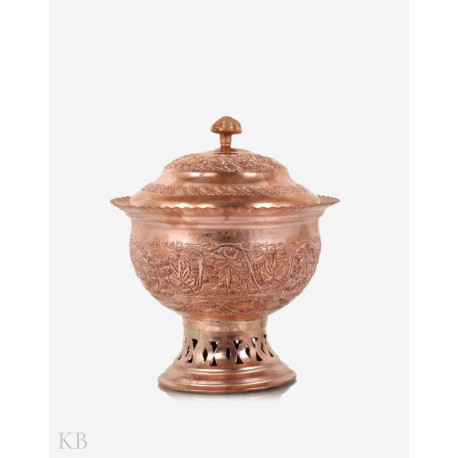 Traam Rimmed Chinar Engraved Bowl